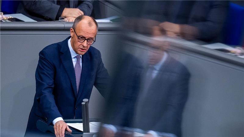Kompromisstöne bei erster Wehrdienst-Beratung im Bundestag Bundeskanzler Friedrich Merz: Die Bundeswehr soll die „stärkste konventionelle Armee“ in der EU werden.