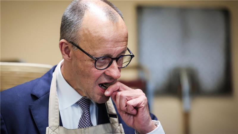 Bundeskanzler Friedrich Merz hat bei einer Konferenz in Afrika deutsches Brot vermisst.