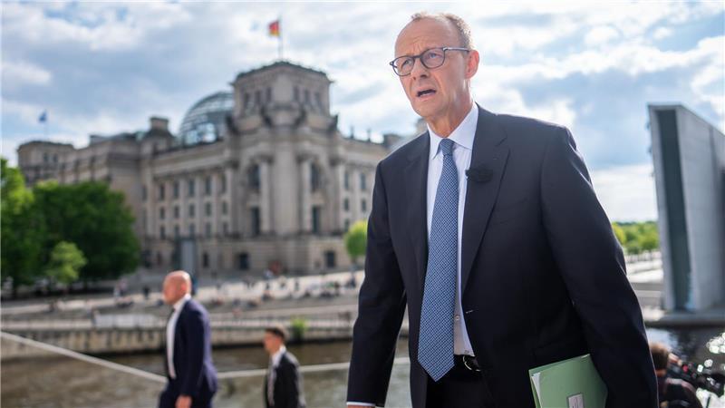 Bilder des Tages Bundeskanzler Friedrich Merz kommt zum ARD-Sommerinterview.