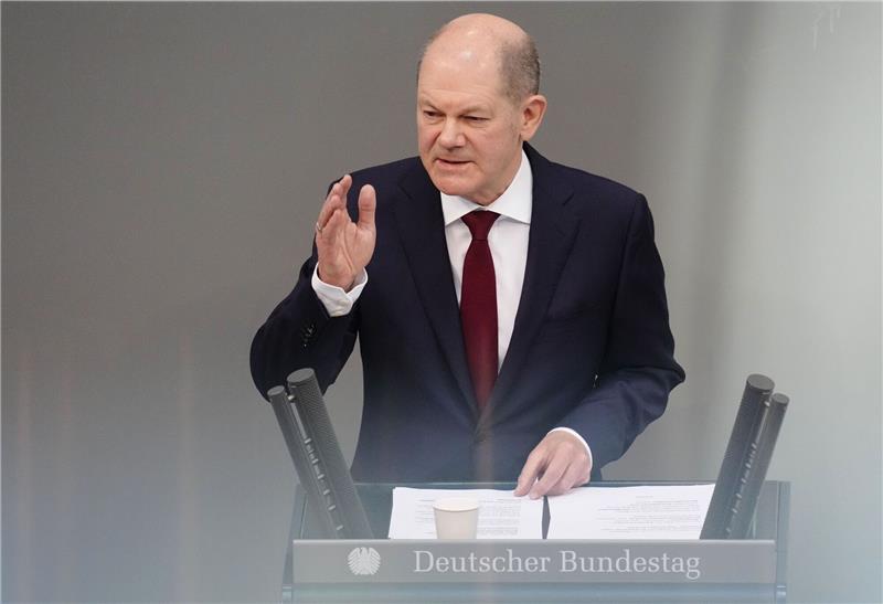 Scholz empfängt fünf zentralasiatische Staatschefs Bundeskanzler Olaf Scholz (SPD) plant ein Treffen mit fünf zentralasiatischen Staatschefs.