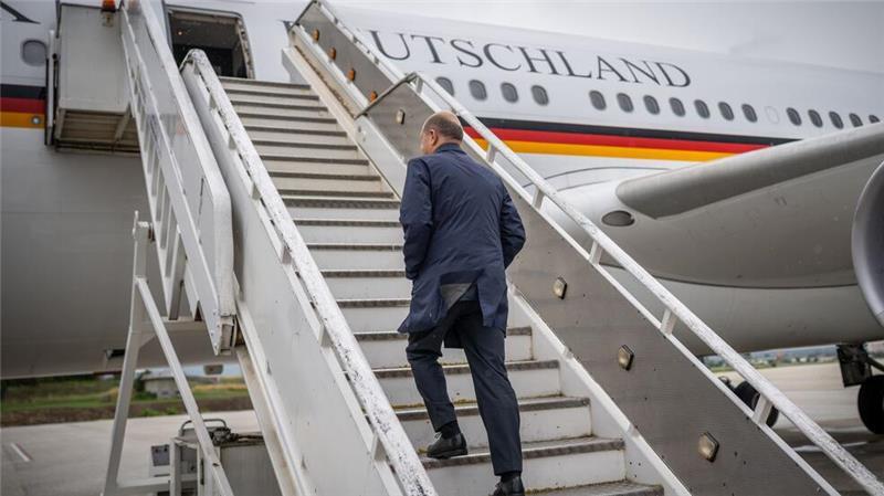 Scholz‘ Reise ins Ungewisse: Erstmal G20, aber was dann? Bundeskanzler Olaf Scholz (SPD) reist zum G20. (Archivbild)