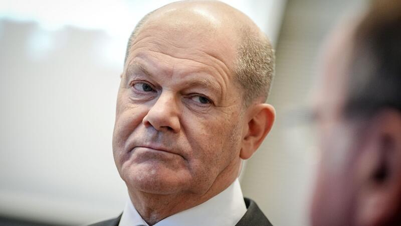 Brief an Scholz: EU-Lieferkettengesetz in Kritik Bundeskanzler Olaf Scholz sollte nach Ansicht der deutschen Wirtschaft dem geplanten EU-Lieferkettengesetz nicht zustimmen.