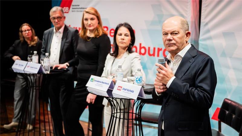 Bundeskanzler Olaf Scholz wirbt für niedrigere Strompreise. 