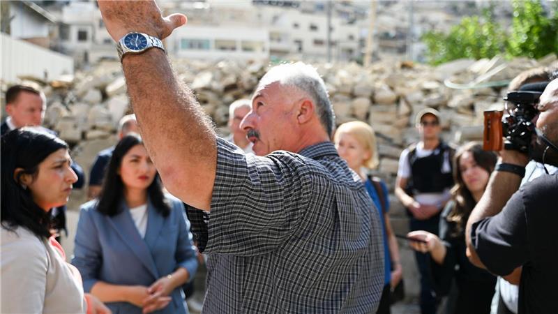 Alabali Radovan verurteilt Siedlergewalt gegen Palästinenser Bundesministerin besucht palästinensische Gebiete