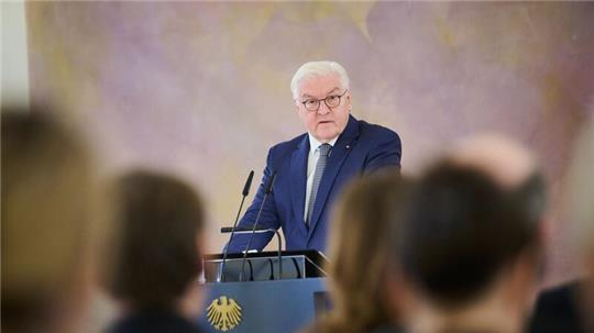 Bundespräsident Frank-Walter Steinmeier hat den Zehntausenden Helferinnen und Helfern in den Hochwassergebieten gedankt und seine Hochachtung ausgesprochen (Archivbild).