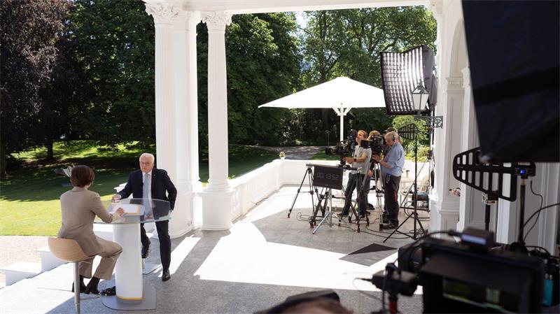Bundespräsident: Ohne Wirtschaftswachstum kein Vertrauen Bundespräsident Frank-Walter Steinmeier im ZDF-Sommerinterview