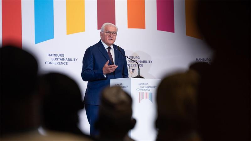 Steinmeier: Zeitgeist der Brutalität weht durch die Politik Bundespräsident Frank-Walter Steinmeier mahnt das Einhalten der regelbasierten Ordnung an.