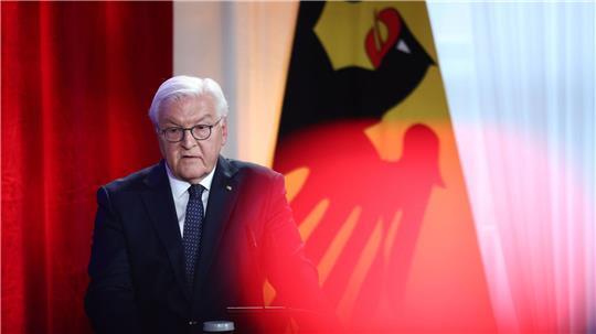 Bundespräsident Frank-Walter Steinmeier sieht die Demokratie bedroht.