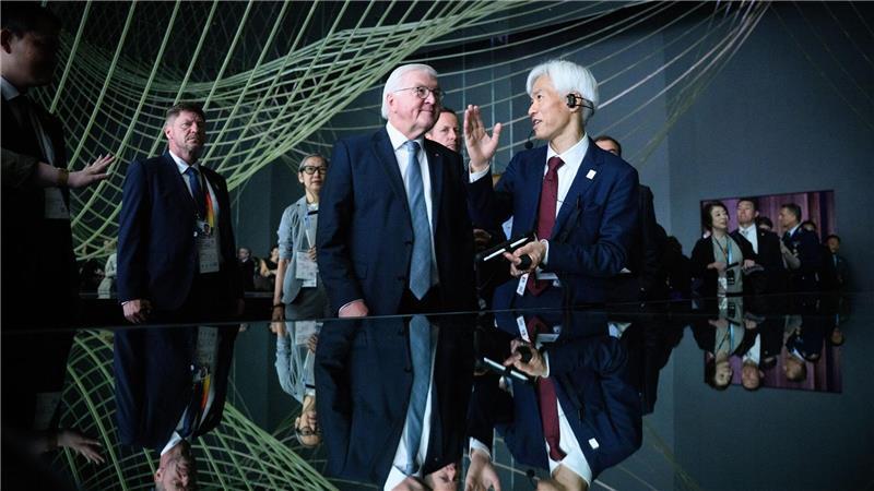 Beethoven und Bundespräsident - Deutscher Tag auf der Expo Bundespräsident Steinmeier besucht die Expo 2025 und eröffnet den Deutschen Nationentag.