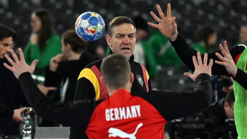 Bundestrainer Alfred Gislason konnte mit der Nationalmannschaft bislang noch nicht an seine Erfolge als Vereinstrainer anknüpfen.