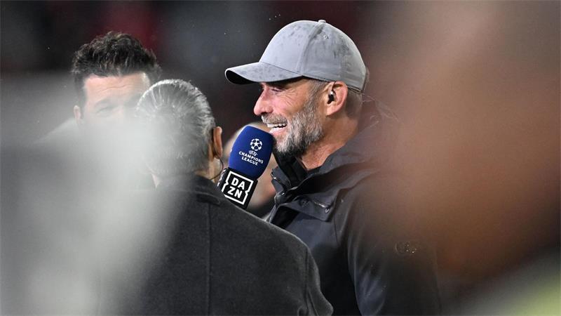Bundestrainer Jürgen Klopp verwirrt die Kane-Rolle etwas.