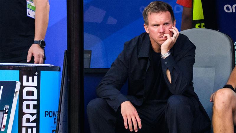 Bundestrainer Julian Nagelsmann steht nach dem Ausscheiden bei der WM in der Kritik. Auch bei den Fußballern aus dem Landkreis Stade.