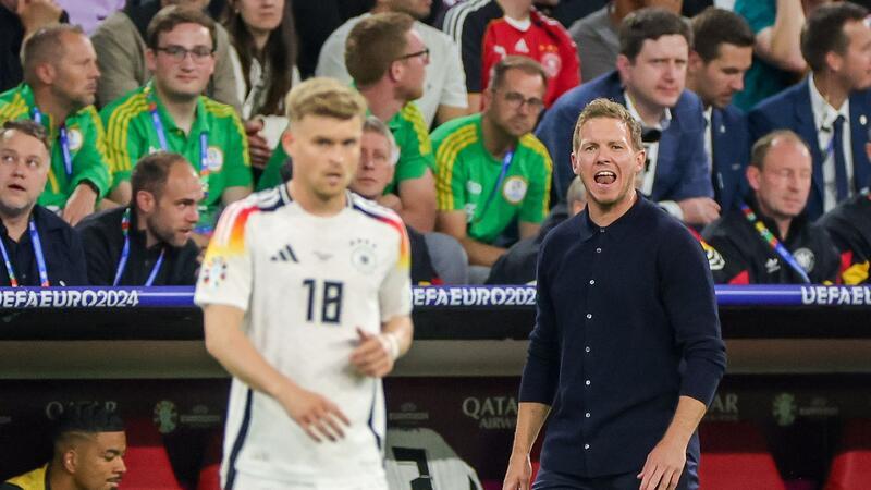 Zauberfußball beim Rekordsieg: EM-Traumstart für Nagelsmann Bundestrainer Julian Nagelsmann trieb sein Team von der Seitenlinie an.