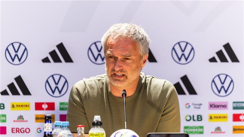 Kader für Frauen-EM steht: Künzer spricht von Titel Bundestrainer Wück nimmt noch etliche Vize-Europameisterinnen von 2022 mit zur EM in die Schweiz.