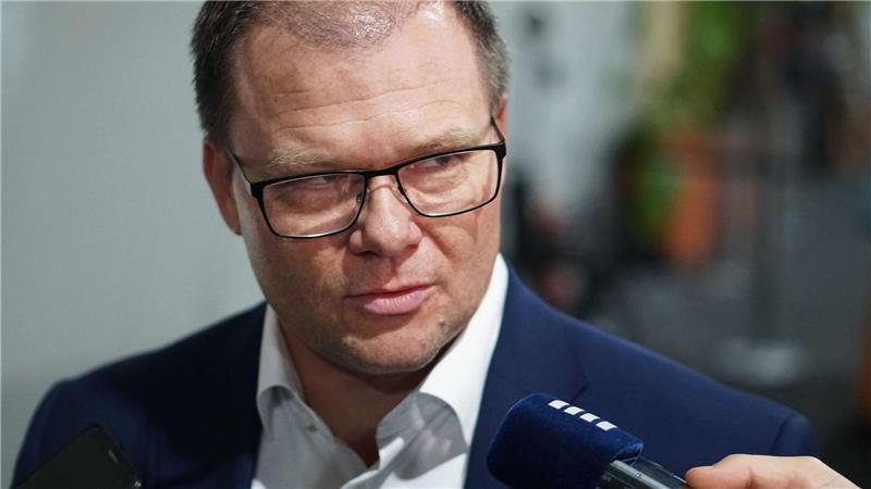 Bundesumweltminister Carsten Schneider gibt den Ölstaaten Schuld für das Ergebnis.