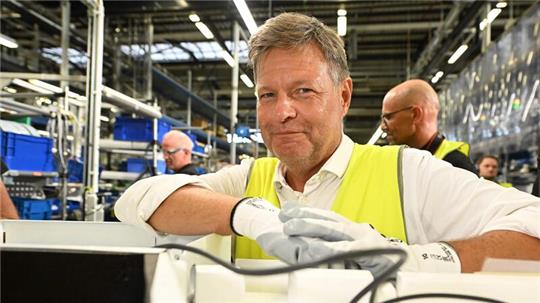 Bundeswirtschaftsminister Robert Habeck (Grüne) ist Fan der Wärmepumpe: „Eine Wärmepumpe spart Geld.“