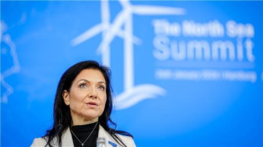 Bundeswirtschaftsministerin Reiche sieht die Notwendigkeit für mehr Vollzeitjobs.