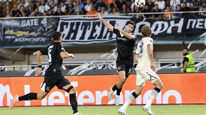 Fehlstart auf Urlaubsinsel: Hoffenheim kassiert 0:2-Schlappe Burger wurde im Mittelfeld in viele Zweikämpfe verwickelt.