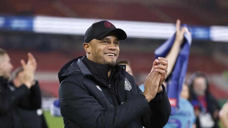 Bericht: FC Bayern vor Verpflichtung von Trainer Kompany Burnley-Trainer Vincent Kompany steht wohl vor einem Wechsel zum FC Bayern.