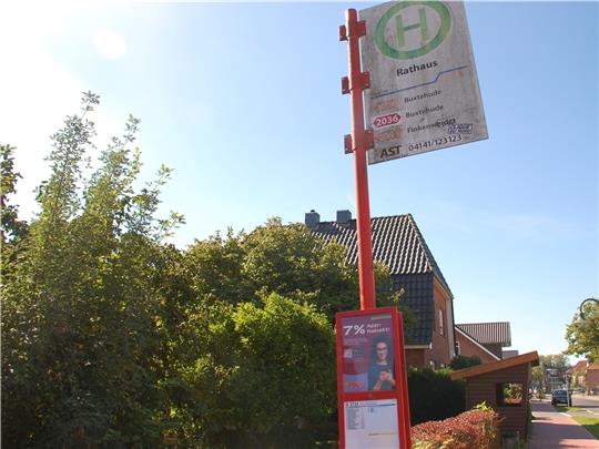 Bus-Stopp Rathaus-Süd. Foto: Laudien