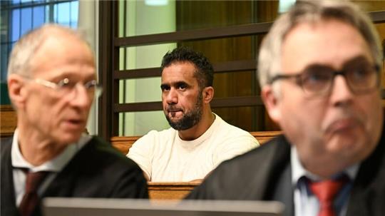 Bushidos Ex-Manager, Arafat Abou-Chaker, ist von den Hauptvorwürfen freigesprochen worden.