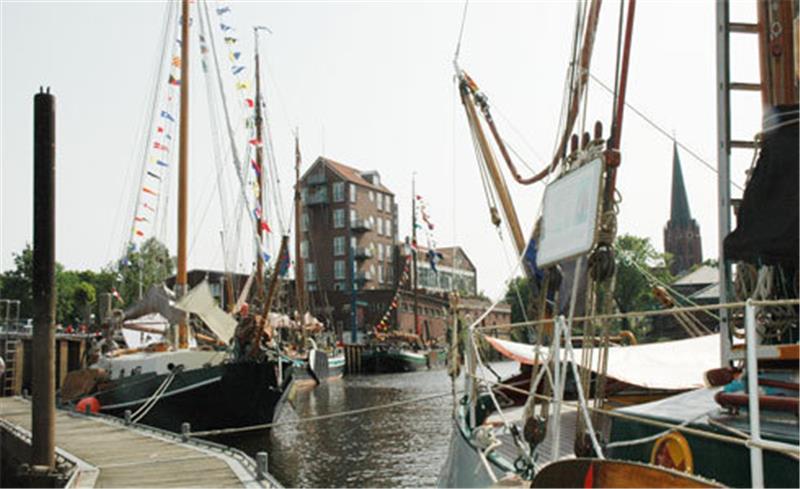 Buxtehude will die hanseatische Tradition wieder aufleben lassen: Ab 28. April darf die Stadt sich wieder offiziell Hansestadt nennen.  Foto Archiv
