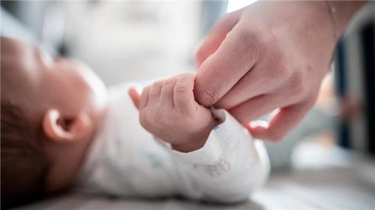 Buxtehuder Babypaten unterstützen ehrenamtlich Familien mit Babys und Kleinkindern bis zum zweiten Lebensjahr.