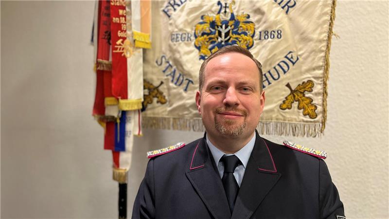 Buxtehudes Ortsbrandmeister Sebastian Hinsen.