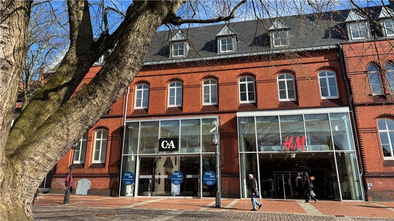 C&A hatte knapp 20 Jahre lang am Stader Pferdemarkt eine Filiale - direkt neben H&M.