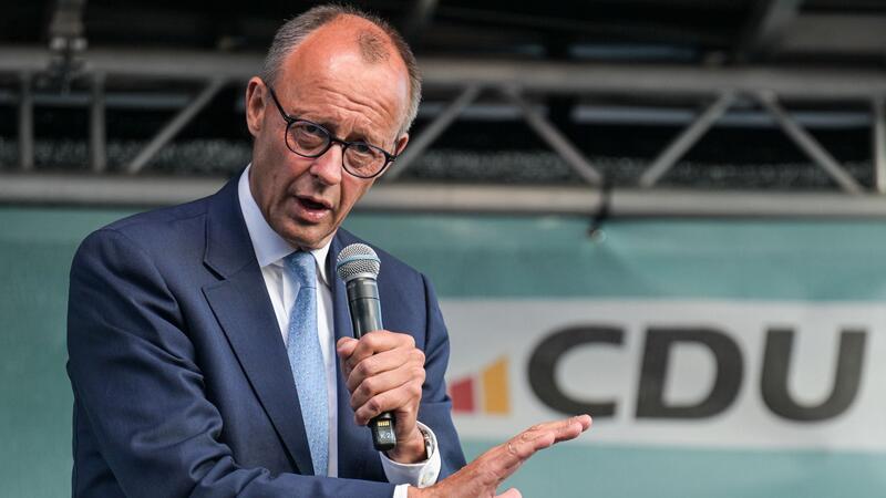 Merz: Zusammenarbeit mit AfD „würde die CDU umbringen“ CDU-Chef Friedrich Merz will keine Zusammenarbeit seiner Partei mit der AfD. (Archivbild)