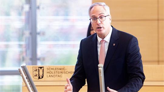 CDU-Fraktionschef Tobias Koch ist gelernter Bankkaufmann. (Archivbild)