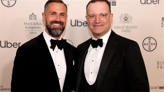 CDU-Politiker Spahn und sein Mann sind nun Väter. (Archivbild)
