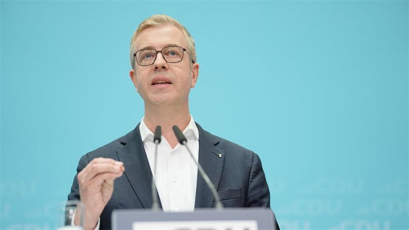 Linke will Berlin regieren und pocht auf Vergesellschaftung CDU-Spitzenkandidat Stefan Evers kann sich nach der Berlin-Wahl Gespräche mit den Parteien der Mitte vorstellen.