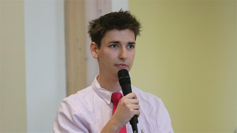 Kandidaten im Fragenfeuer junger Wähler: Das wollen sie für Drochtersen Calvin Bösch (FDP).