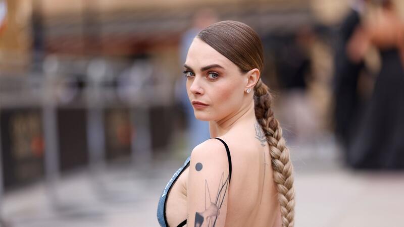 Cara Delevingne feiert „zwei magische Jahre“ mit Freundin Cara Delevingne kann sich ein Leben ohne ihre Freundin Leah Mason nicht mehr vorstellen.