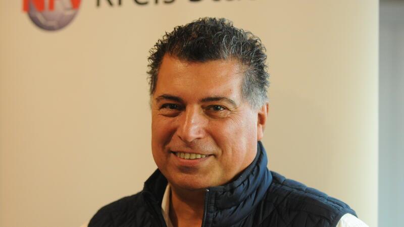Carlos Follert.