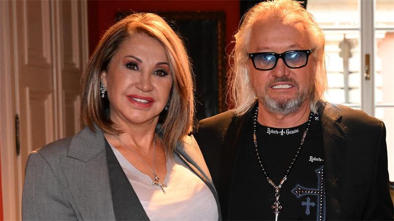 Carmen und Robert Geiss, aufgenommen zum Start einer neuen Staffel der Doku-Soap „Die Geissens - Eine schrecklich glamouröse Familie“ im Bayerischen Hof.
