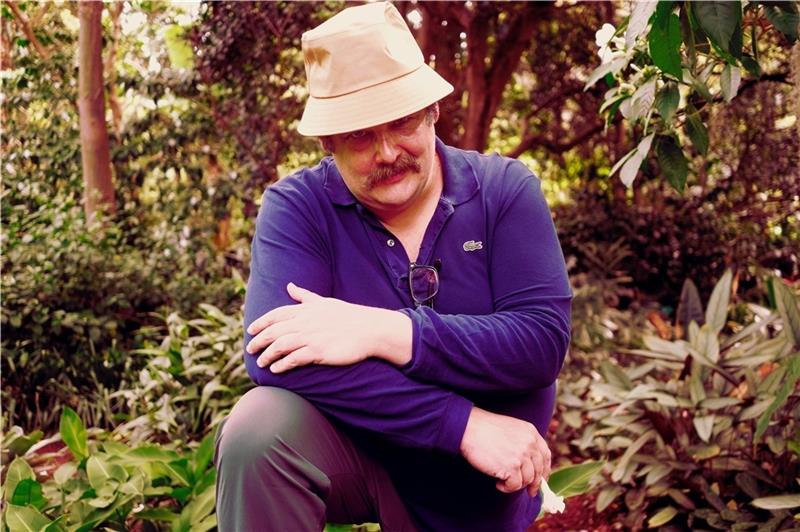 Carsten Meyer alias Erobique sieht es nicht ein, jeden Tag ein Foto von sich im Internet zu posten.