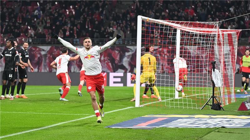 Champions-League-Aspirant RB Leipzig jubelt über den Heimsieg gegen den SC Freiburg.