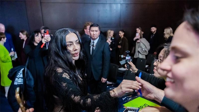 Wie Popstar Charli XCX als „Brat“ die Musikwelt aufmischt Charli XCX prägte mit „Brat“ den Zeitgeist. (Archivbild)