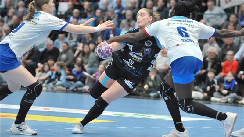 Knappe Niederlage gegen Blomberg - BSV-Trainer sehr enttäuscht Charlotte Kähr überzeugte mit einer kämpferischen Leistung.