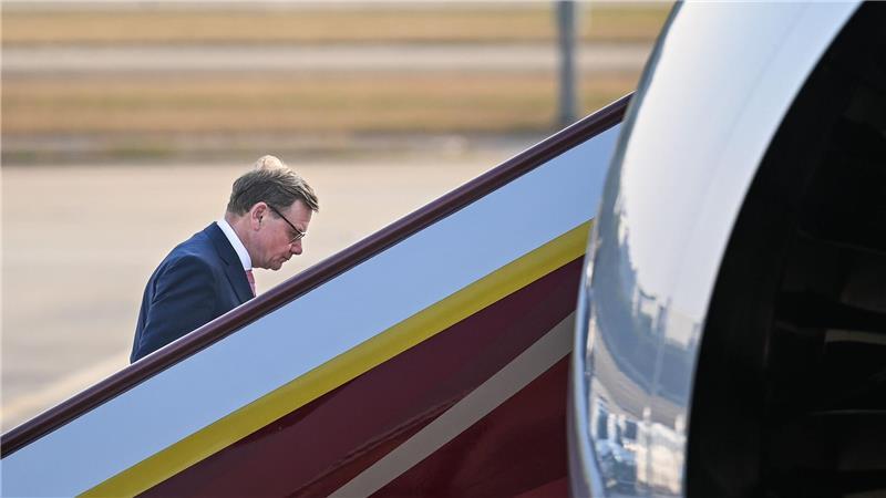 China-Besuch von Außenminister Wadephul (CDU) endet mit Abflug in Peking.