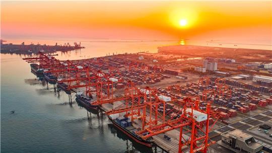 Chinas Wirtschaftsleistung lebt maßgeblich vom Export. (Symbolbild) 