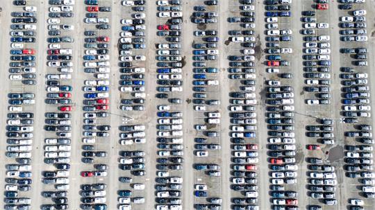 Chinesische Hersteller drängen auf den europäischen Markt. Für Volkswagen stellt sich die Frage, wie die Auslastung der Werke langfristig gesichert werden kann. (Symbolbild)