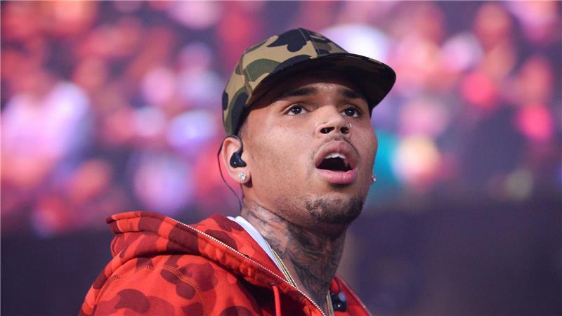 Chris Brown wurde wegen des Verdachts auf schwere Körperverletzung festgenommen, nun ist er auf Kaution freigekommen. (Archivbild)