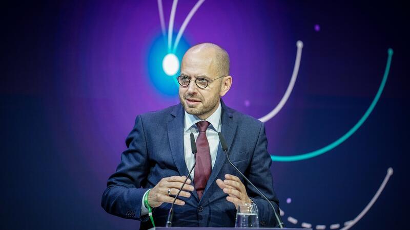 Christian Bruch, der Vorstandsvorsitzende von Siemens Energy, muss tiefrote Zahlen erklären.