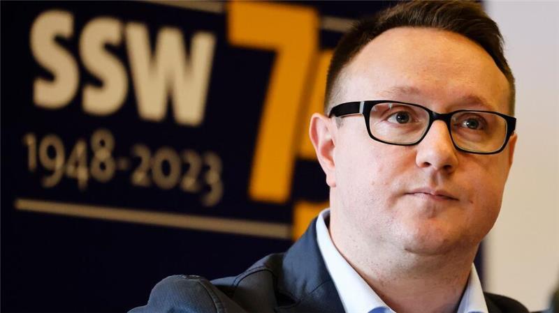 SSW stimmt sich auf vorgezogene Bundestagswahl ein Christian Dirschauer ist der SSW-Landesvorsitzende. Thema auf dem Parteitag ist unter anderem die vorgezogene Bundestagswahl. (Archivbild)