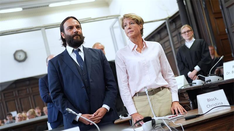 Gericht: Kein Umgangsrecht für Eugen Block mit Enkeln Christina Block steht seit Juli 2025 in Hamburg vor Gericht. (Archivbild)