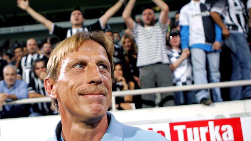 Ende eines nie langweiligen Lebens: Christoph Daum ist tot Christoph Daum wurde als Trainer auch in der Türkei verehrt.