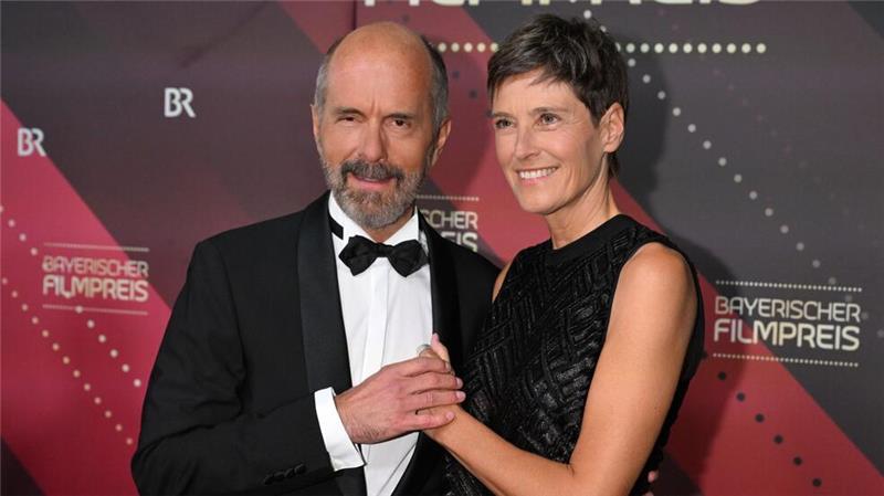 Appelle für offene Gesellschaft beim Bayerischen Filmpreis Christoph Maria Herbst wurde als bester Darsteller ausgezeichnet.